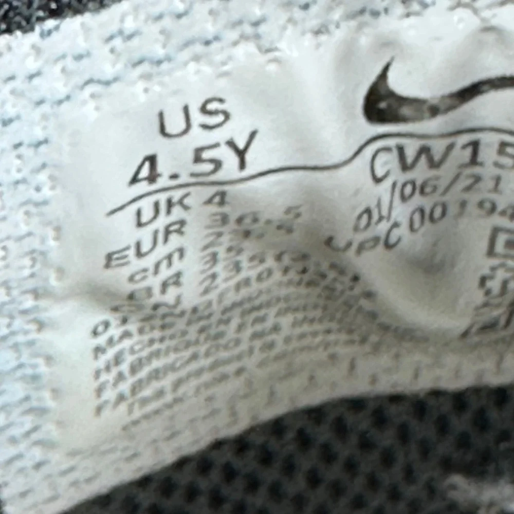 Nike~Youth~Dunk Low Retro Black/White Panda Sneakers~Size 4.5Y